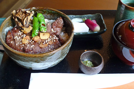 ステーキ丼